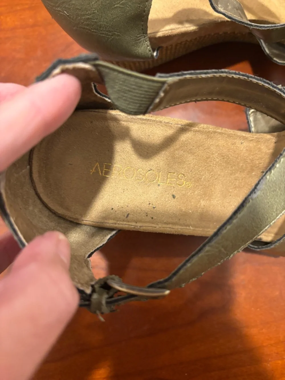 Aerosoles Enlighten Faux Leather Wedge Sandals Olive Size 12